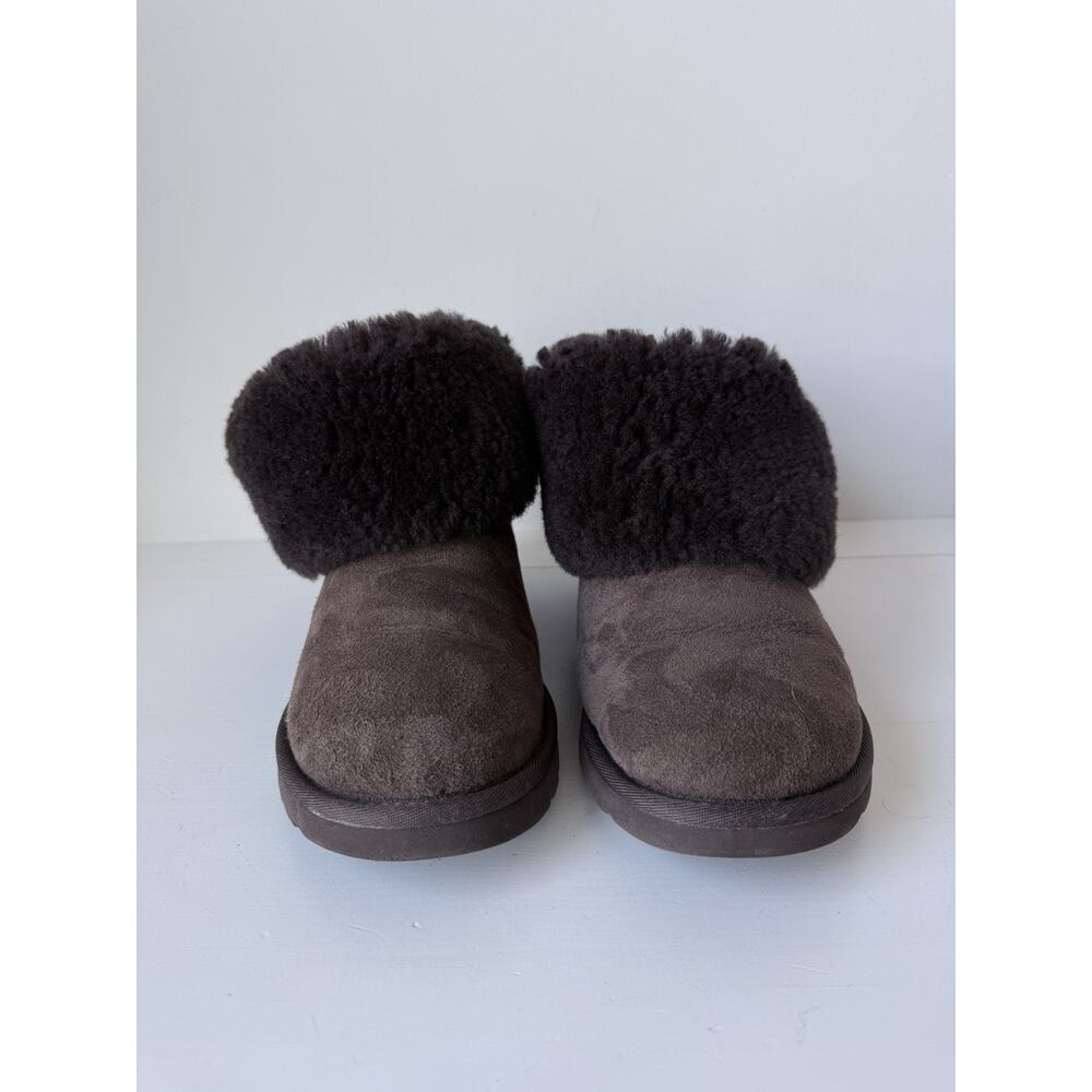Ugg Australia Bailey Button II Ankle Sheepskin Boots Brown Women’s Size 8 - Picture 13 of 14